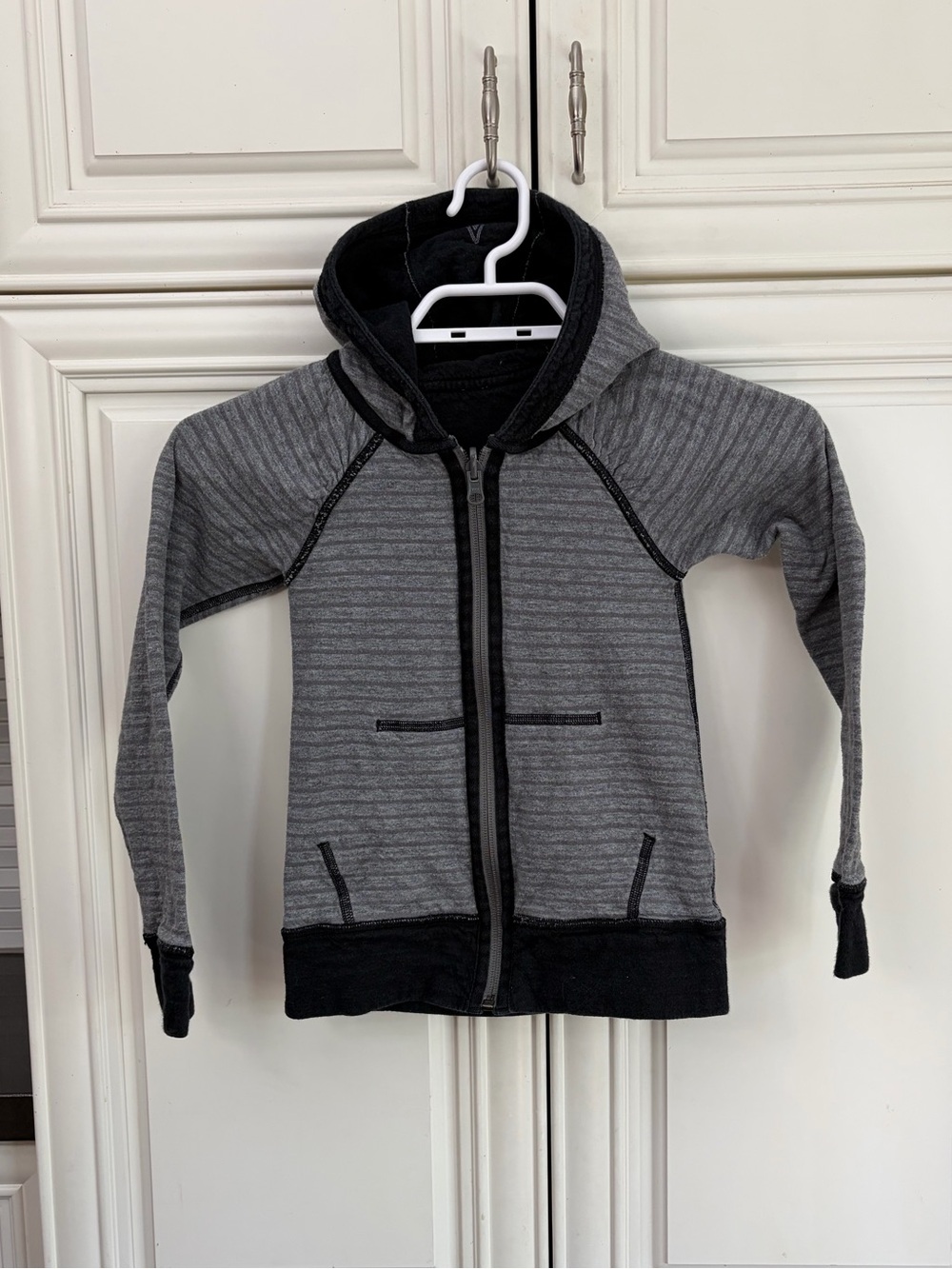 SIZE 4 - Ivivva by Lululemon reversible girl’s full zip hoodie